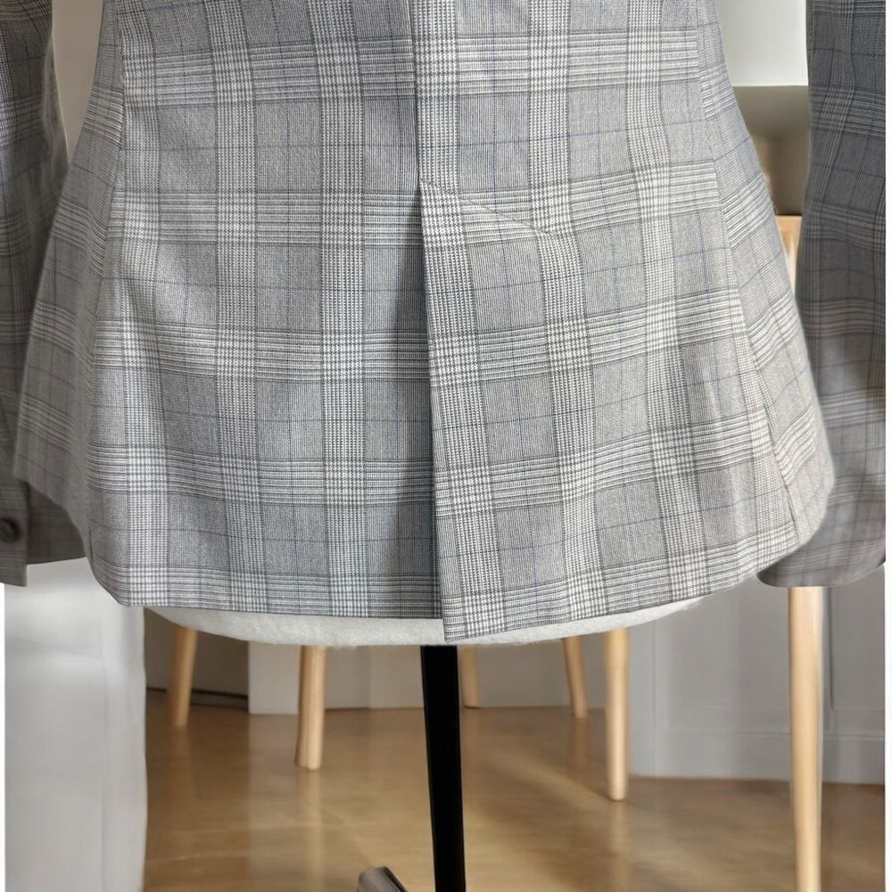 Zara Basics Gray Blazer Plaid/Checkered Tailored Fit Size 2 - Picture 4 of 8
